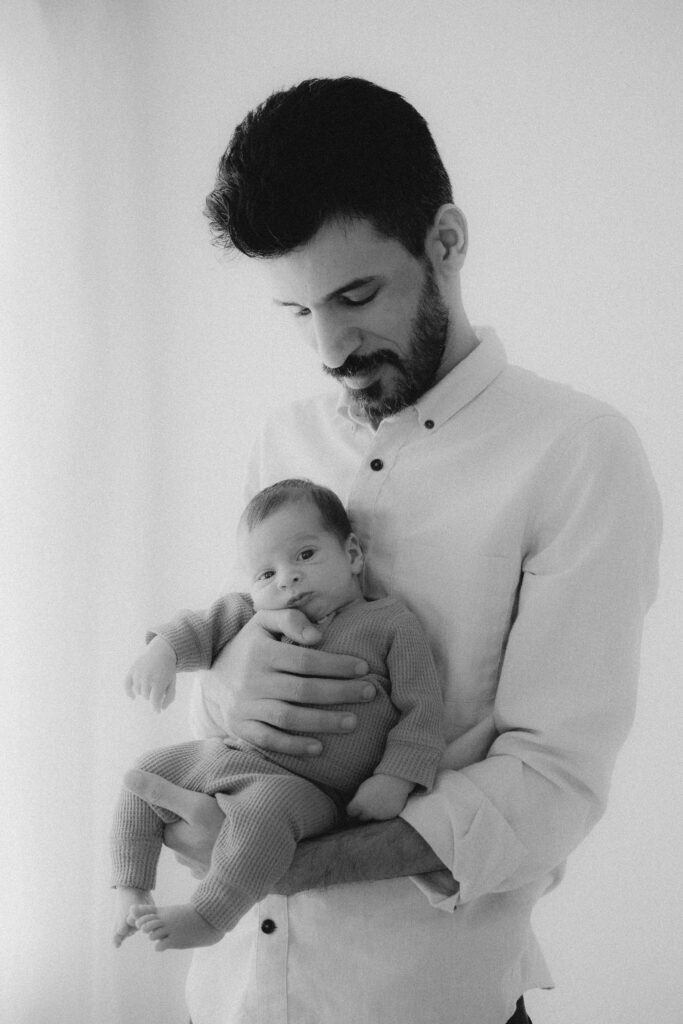 newborn kuvaus Helsinki studio äiti ja vauva