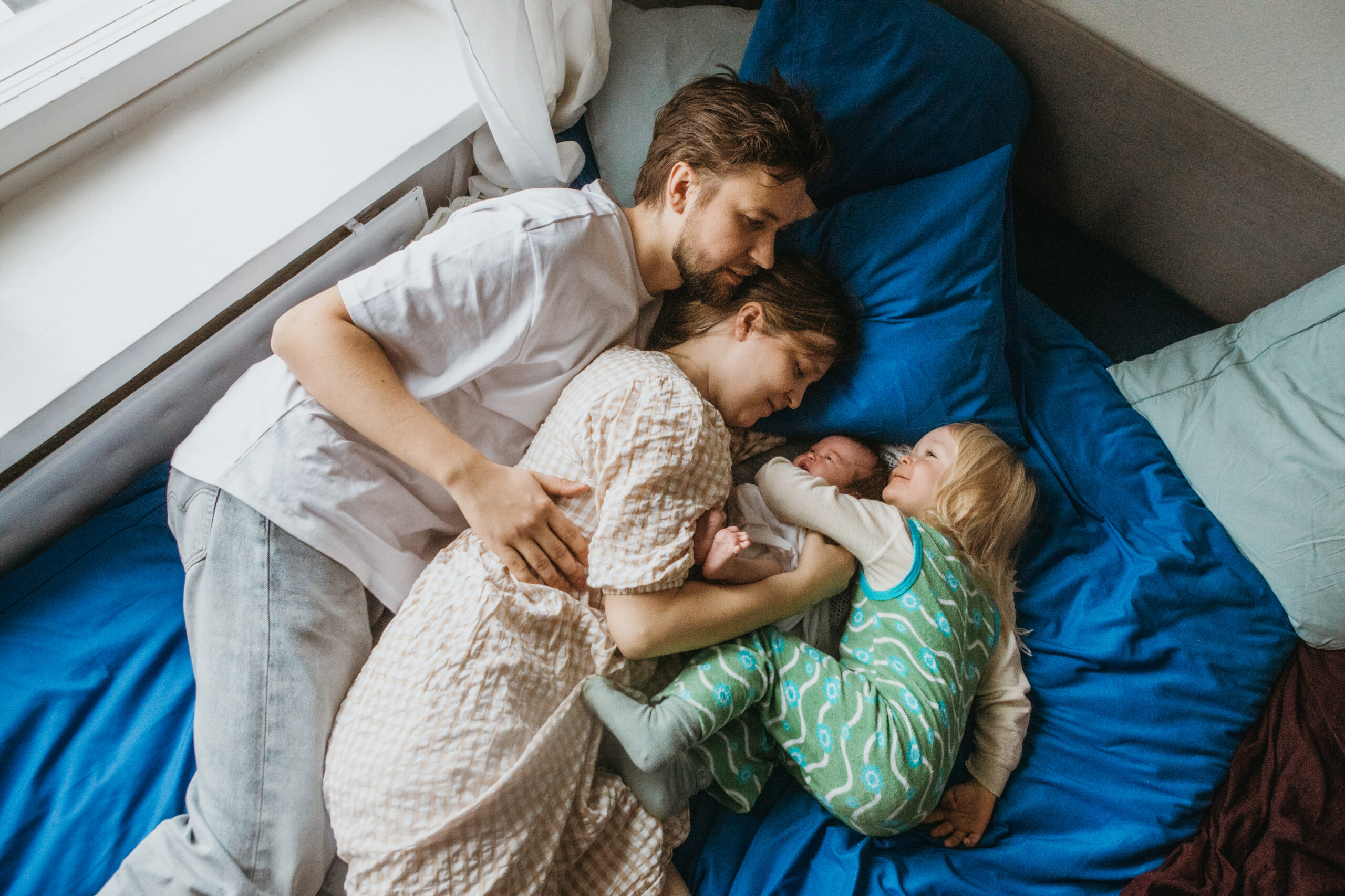 perhevalokuvaus helsingissä asiakkaan kotona